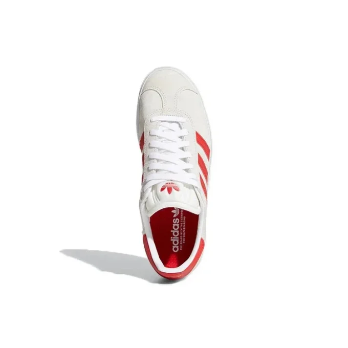 Adidas Gazelle Adv «Ivory Scarlet»