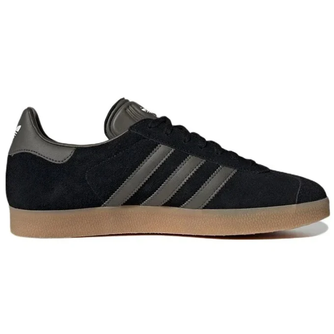 Adidas Gazelle «Black Pantone Gum»