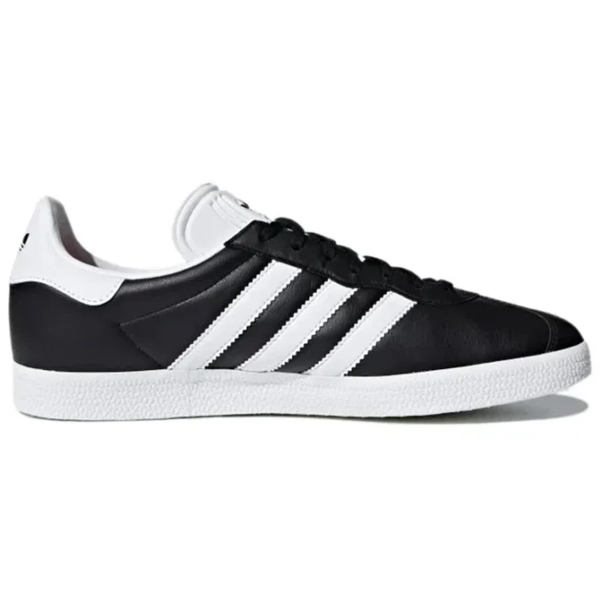 Adidas Gazelle Super Essential «Negro Blanco»