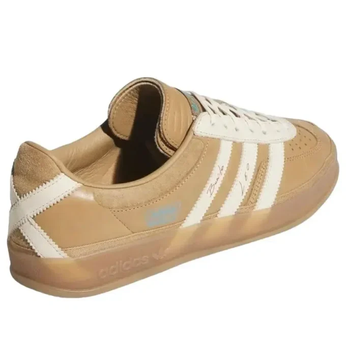 Adidas X Bad Bunny X Lionel Messi Gazelle Indoor «Cardboard Cream» Adidas X Bad Bunny X Lionel Messi Gazelle Indoor «Cardboard Cream»